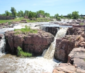 2016 05 29 SiousFalls Falls 043